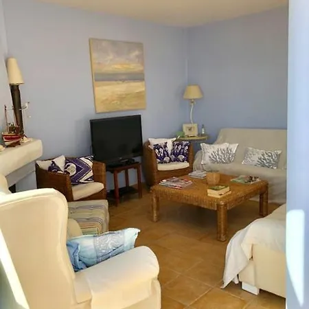 Holiday home Casa En Primera Linea De Playa Con Vistas Al Mar